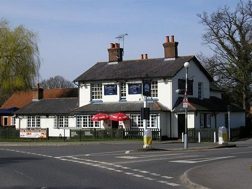 The Wellington Arms Hotel Sandhurst  Exterior foto